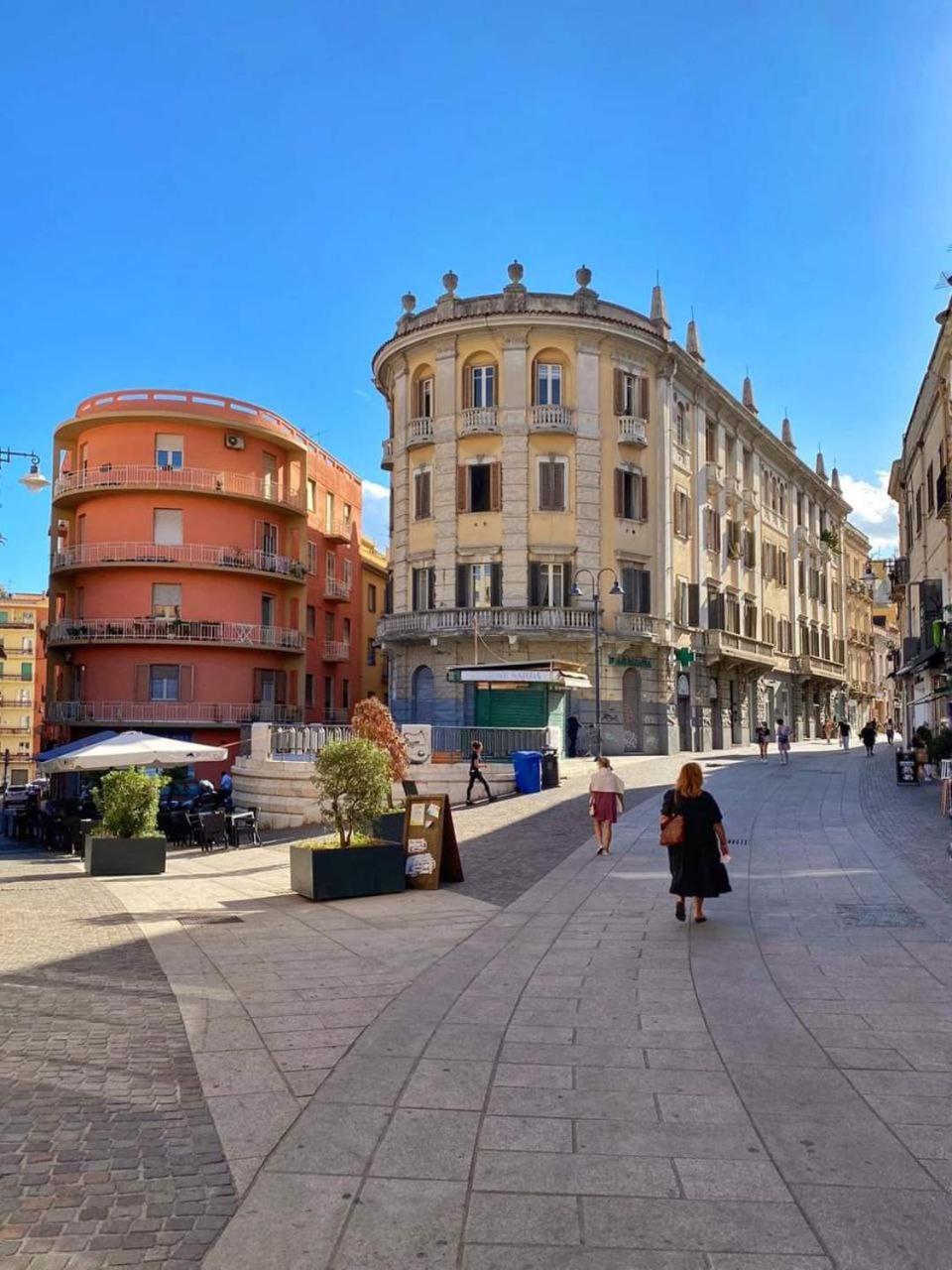 Black & White Cagliari Zewnętrze zdjęcie